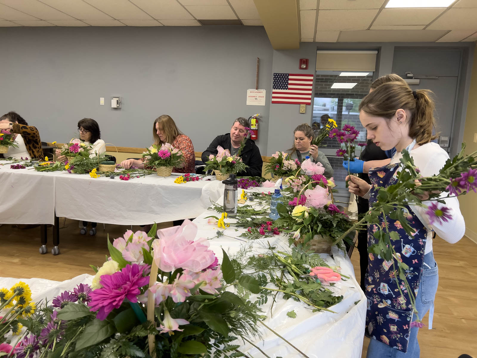 Fall Vase Arrangement Class
